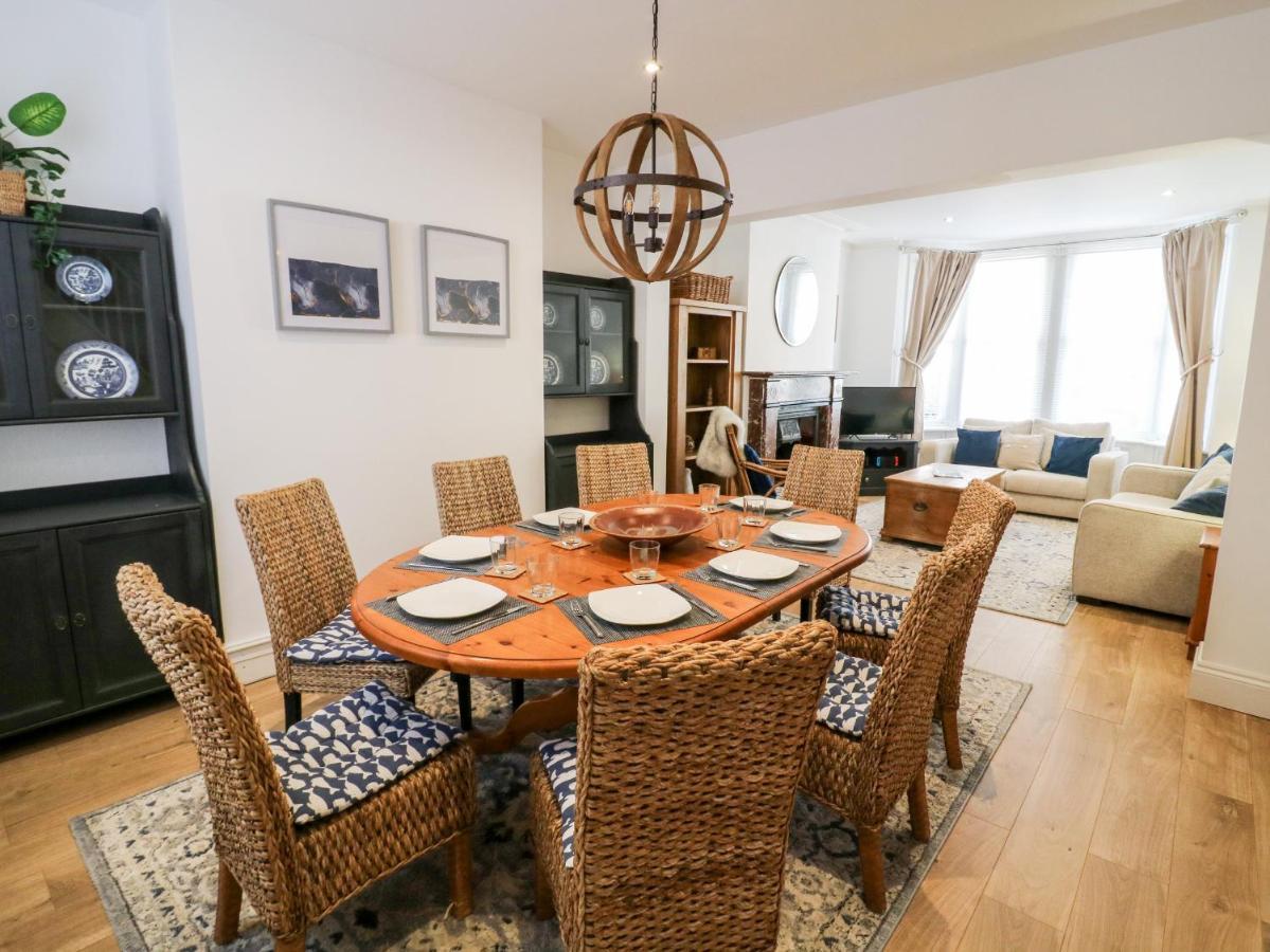 Seafarers Villa Scarborough Ngoại thất bức ảnh